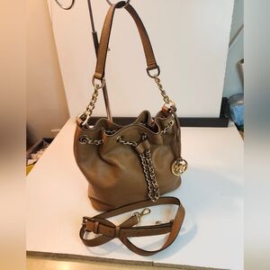 MICHAEL Michael Kors Leather Frankie Drawstring Shoulder Bag